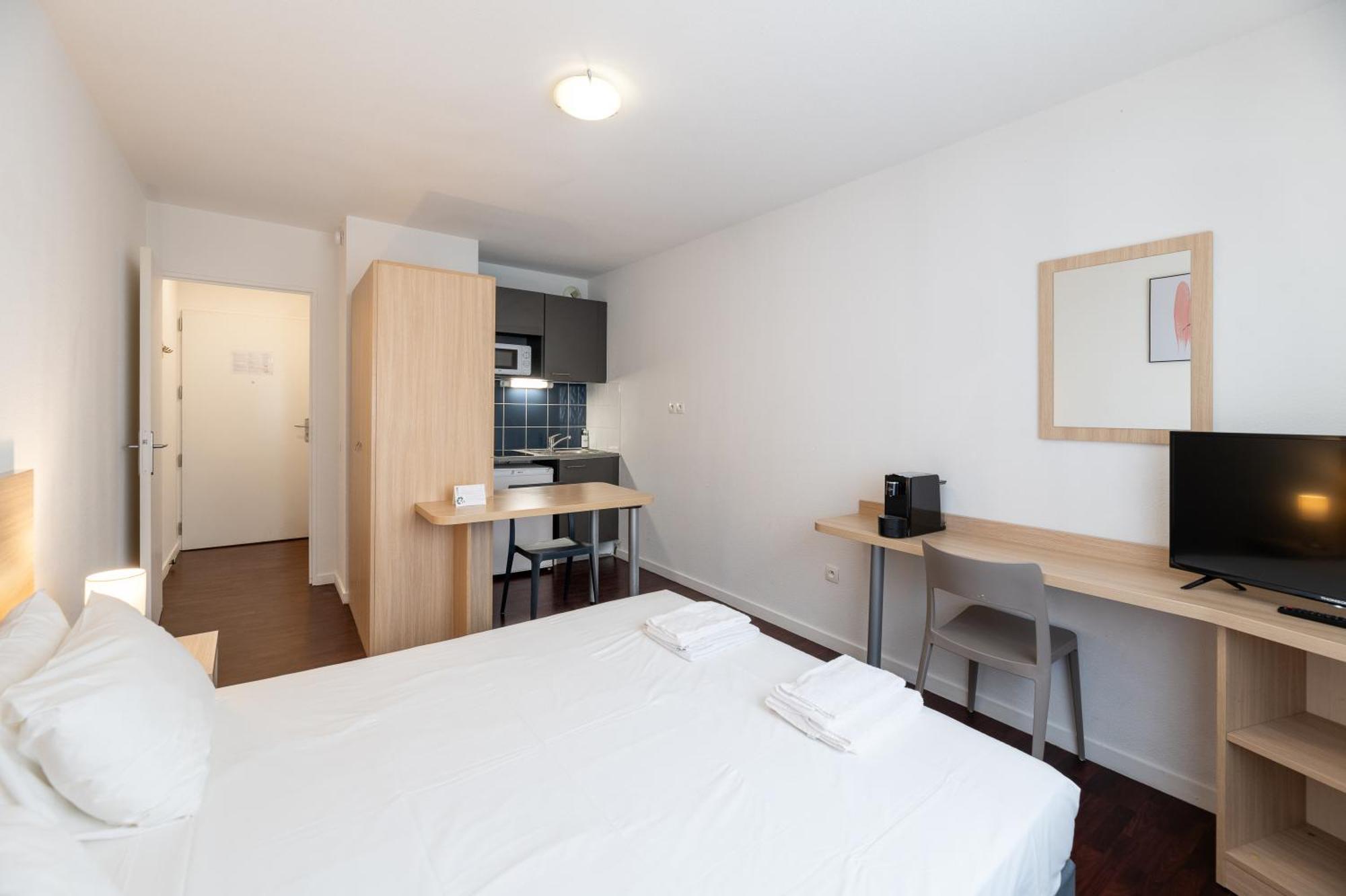 Residhotel St Etienne Centre Saint-Etienne  Exterior photo
